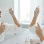 آب‌ پاشی ابرو بعد از کاشت